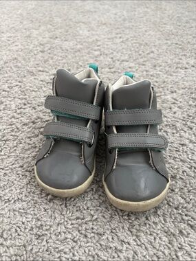 Ten Little Toddlers High Top Sneakers in Grey